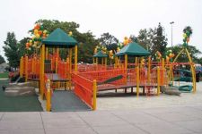 Photo of Anne and Kirk Douglas Playground Photo of Anne and Kirk Douglas Playground